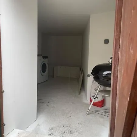 Maison De Ville- Quartier Calme Nyaraló *